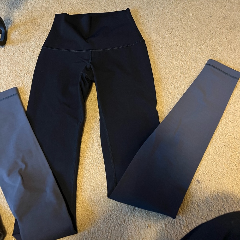 Black and grey ombré lululemon leggings